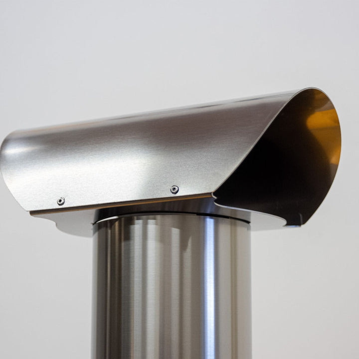 This is a Close up on the Exhaust on the Alfa 2 pizze- this is Stainless steel and allows the perfect air flow to maintain proper heat as well as ventilate your Alfa Pizza Oven this Flue Pipe stands over 3' tall . Similar to the Ooni Pizza oven but far higher quality than the Ooni Solo Stove pizza oven and Blackstone Pizza oven
