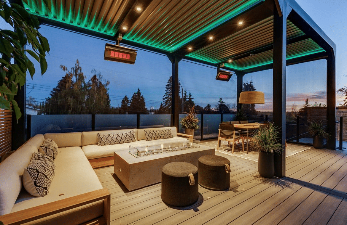 Bromic Platinum 300 Series Smart-Heat™ Outdoor heater, LP or NG - 23,600 BTU