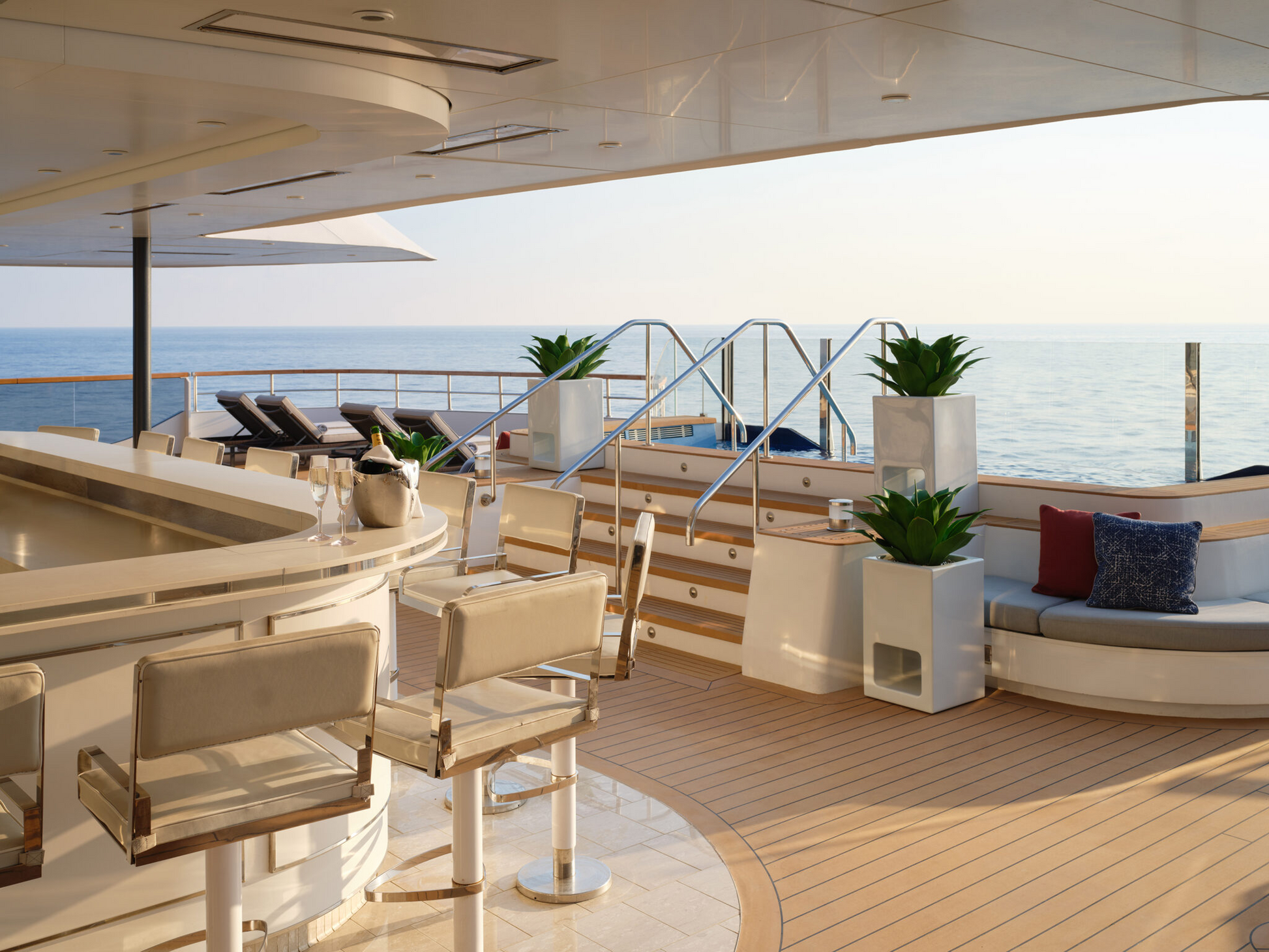 Superyacht ceiling mount 3400W White Bromic Platinum Electric heater
