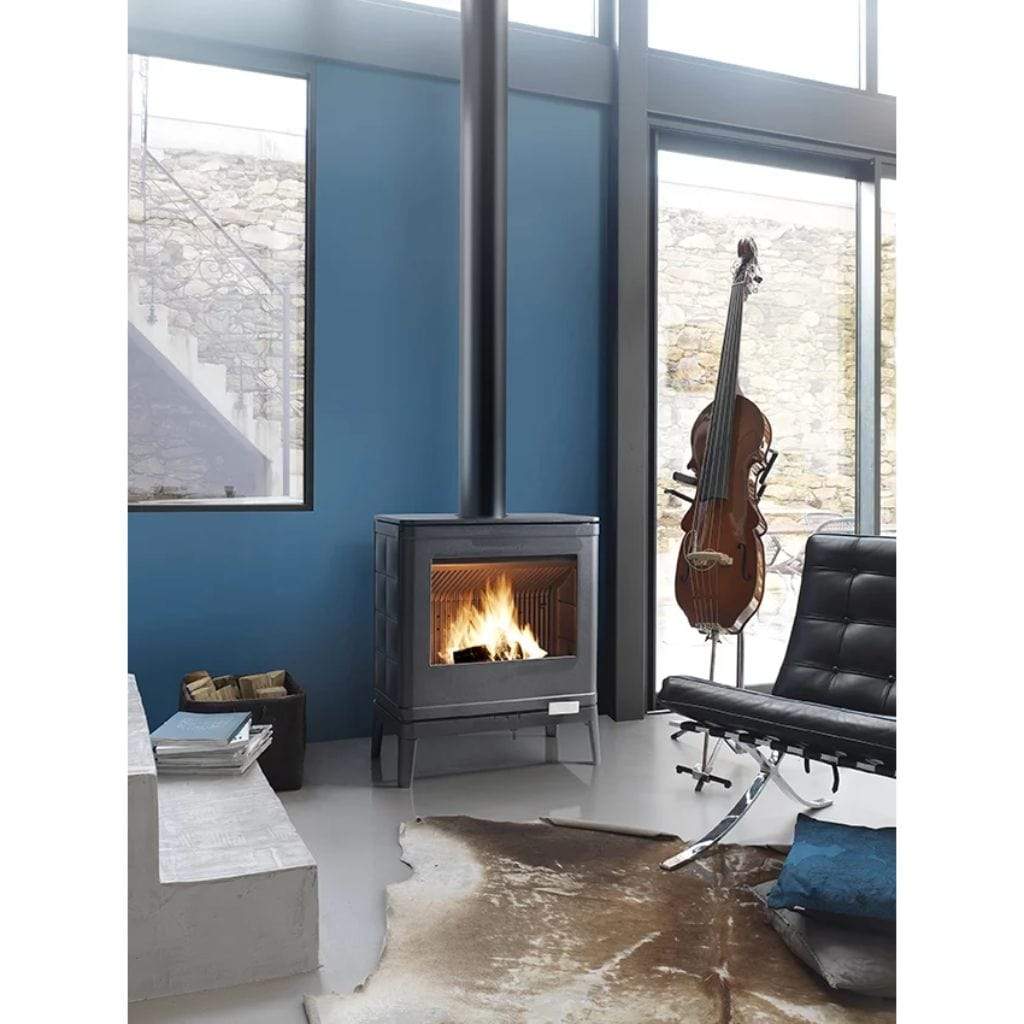 6104-42 Invicta Kiara 26" Cast Iron Wood Burning Stove