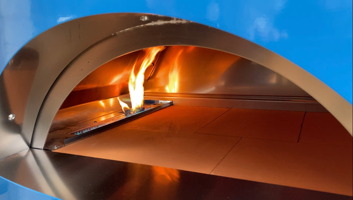 THIS IS THE FIRST FLAME ON OUR 2 Pizze - Alfa has changed up the style of flame to be able to adapt between different propane pressures between Italy, Canada and the United States- so now they have it with a larger flame to avoid it going out