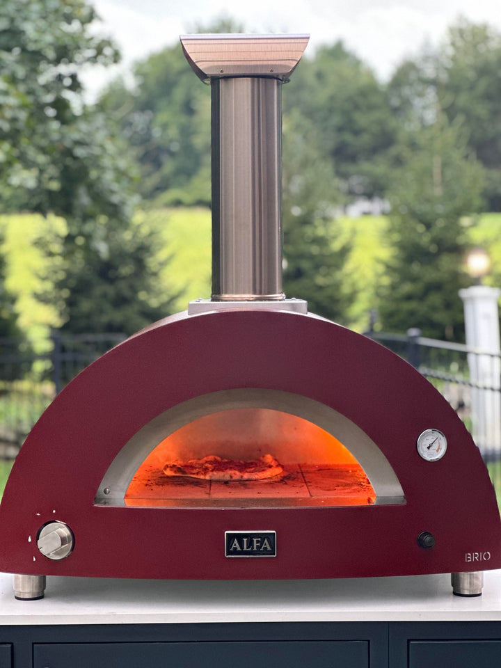 Alfa 3 Pizze Hybrid Pizza oven is a tri fuel oven- WOOD GAS or COAL. is the same as the brio pictured here with some minor updates is all are the same unit- they made some updates to the color options of the 3 pizze as well as added some insulation. 