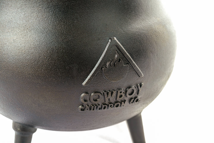 Chuckwagon Cook Pot - Versatile Enamel Coated Open-Fire Cookware, Rust-Resistant, Easy to Clean, Perfect for Frying, Simmering, and Campfire Popcorn